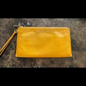 Michael Kors wristlet